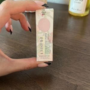 Clinique Clove Pop - NEW